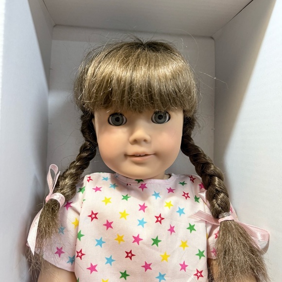 American Girl Molly McIntire Pleasant Company w/ Velvet Holiday Dress & Hospital - Picture 6 of 10
